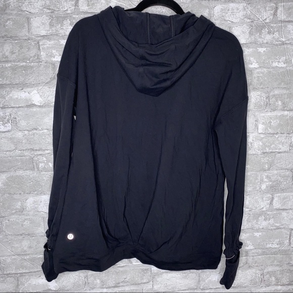 Lululemon black pullover hoodie size 4 - Picture 2 of 2